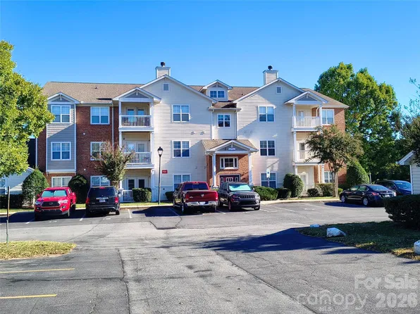 10518 Hill Point Ct #10518, Charlotte, NC 28262