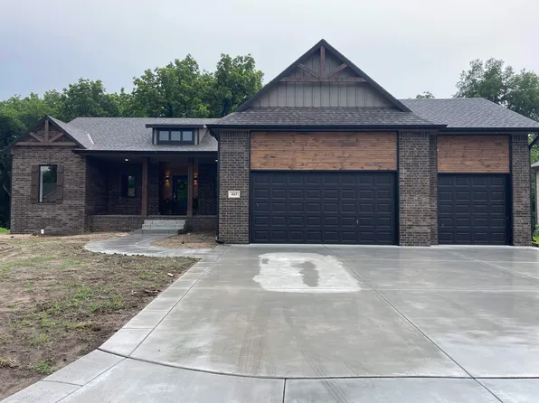 443 E River Birch Cir, Haysville, KS 67060