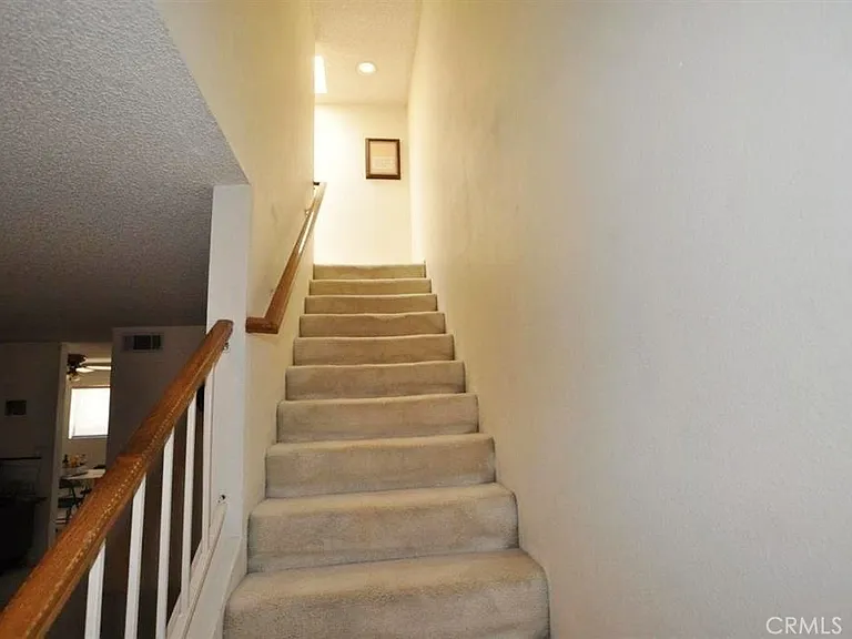 2612 W Grand Ave #C — Photo 15