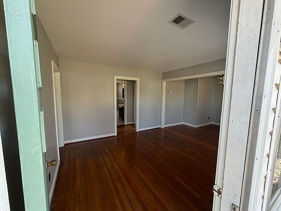 4th image of 502 Harpeth Dr