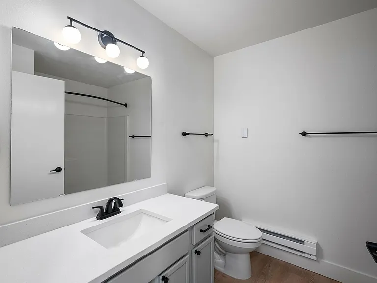 Modern renovated finishes in the full bath Modern renovated finishes in the full bath