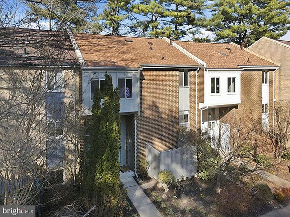 2nd image of 11025 Saffold Way