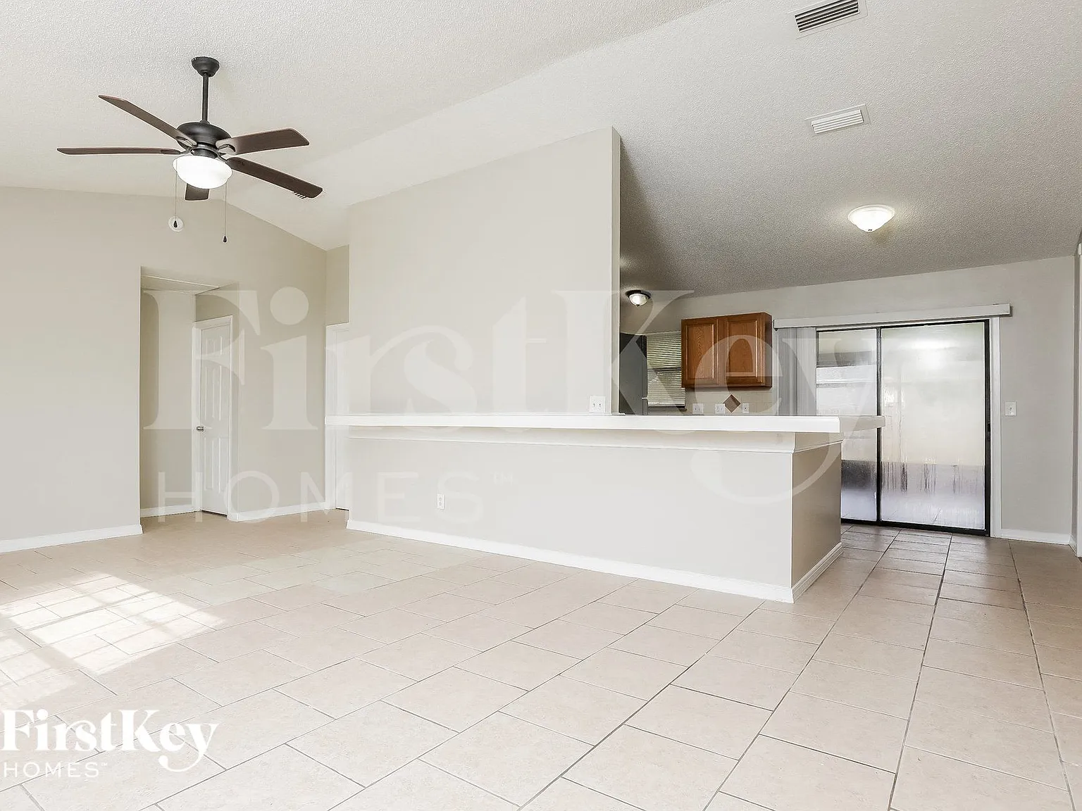 2 bed, 2.0 bath, 1564 sqft, $1,680 — Photo 4