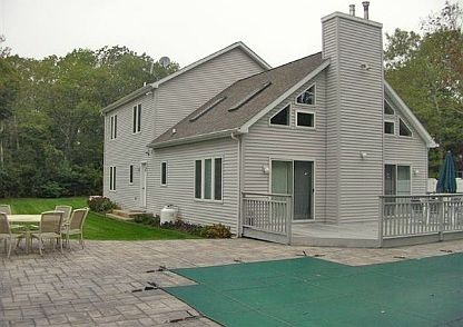 1st image of 10 Lafayette Pl