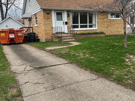 3rd image of 517 Chelsea Ave