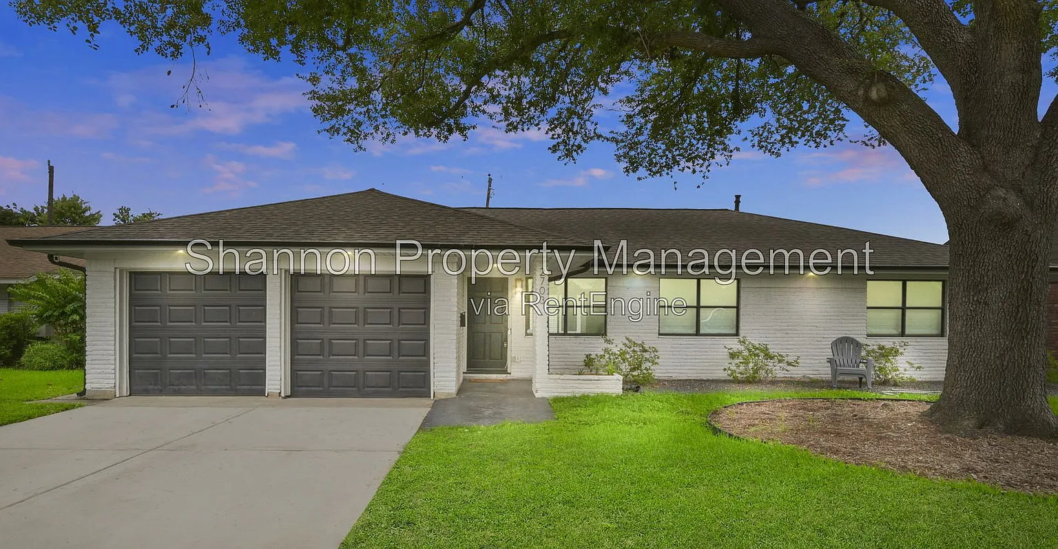 4 bed, 3.0 bath, 2477 sqft, $4,250 — Photo 2