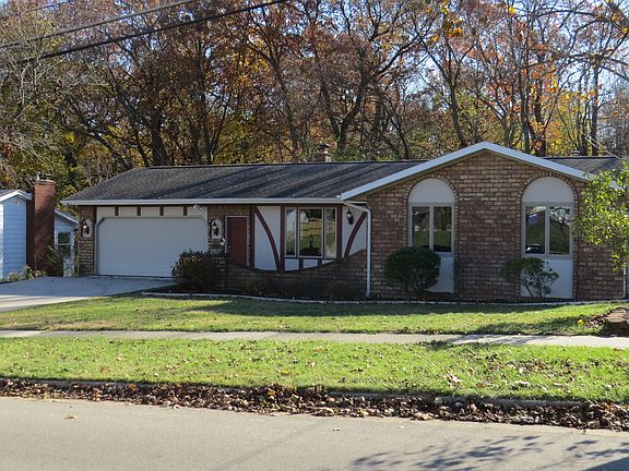 5th image of 1222 Elmdale St NE
