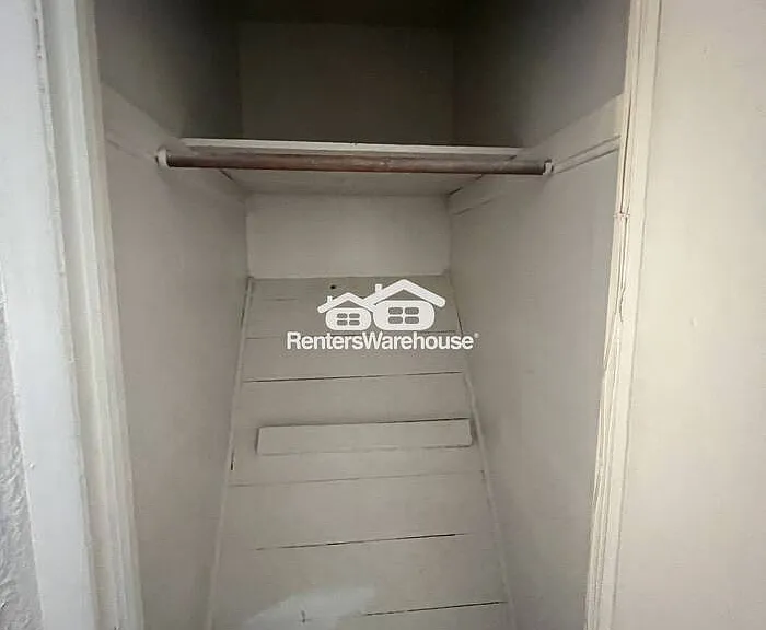 9812 Balboa Dr — Photo 6