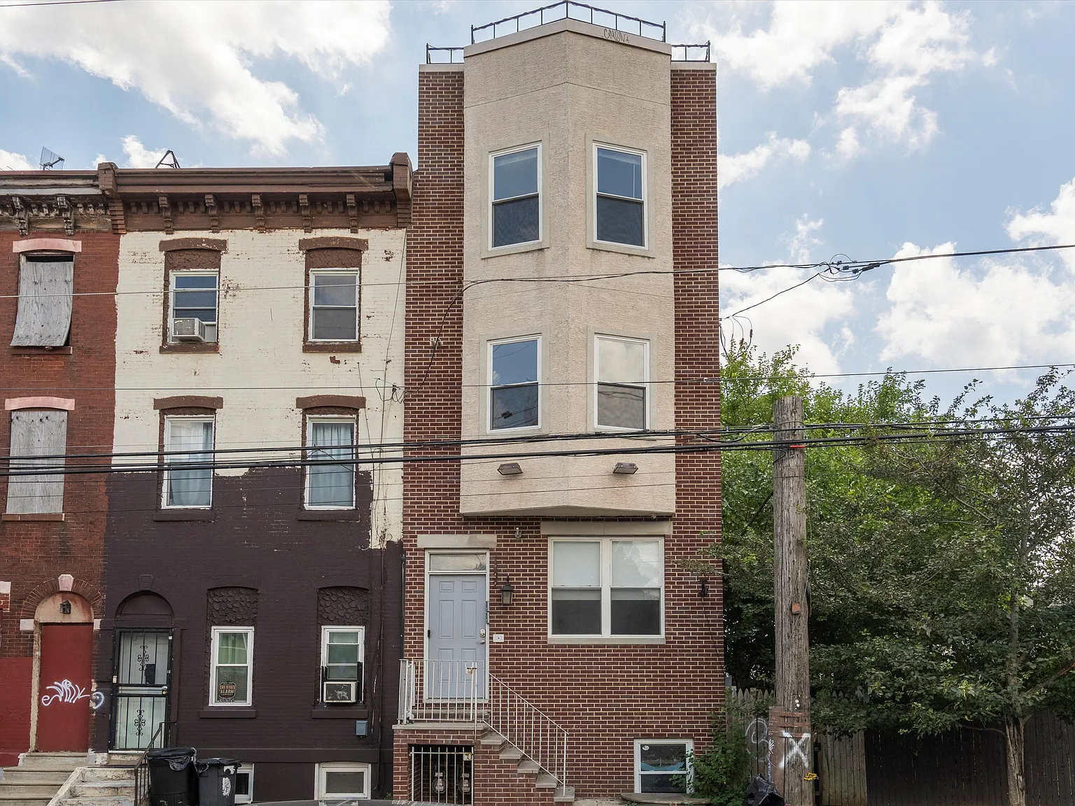 1832 W Montgomery Ave — Photo 2