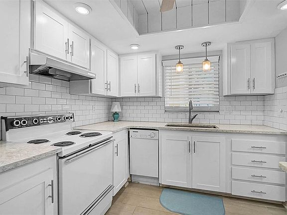 4th image of 3585 LAKE BAYSHORE DRIVE #J-301