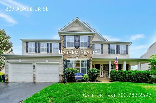 207 Alpine Dr SE Photo 1