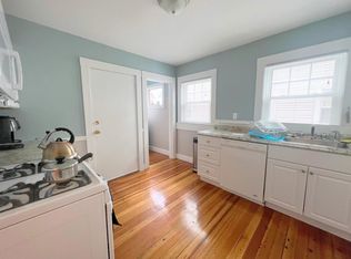 92 South St FLOOR 1, Medford, MA 02155