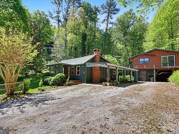 2nd image of 138 Taylors Chapel Rd