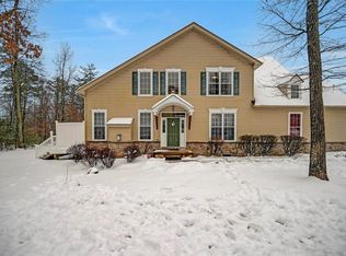 1738 Big Ridge Dr, East Stroudsburg, PA 18302