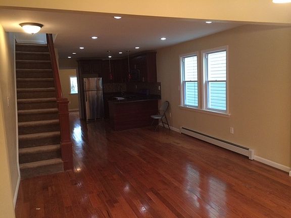 2nd image of 13911 Glassboro Ave