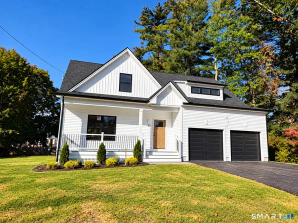 45 Beleden Gardens Drive, Bristol, CT 06010
