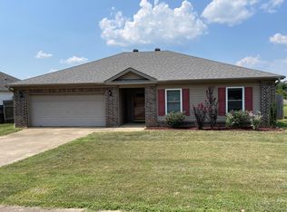 2990 Wildwood Dr, Benton, AR 72015