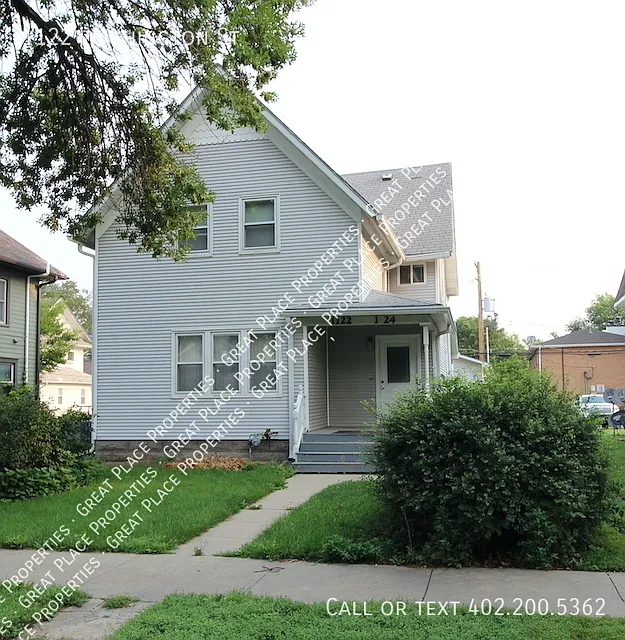 5 bed, 2239 sqft, $1,800 — Photo 2