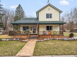 118 N Williams St, Stockbridge, MI 49285