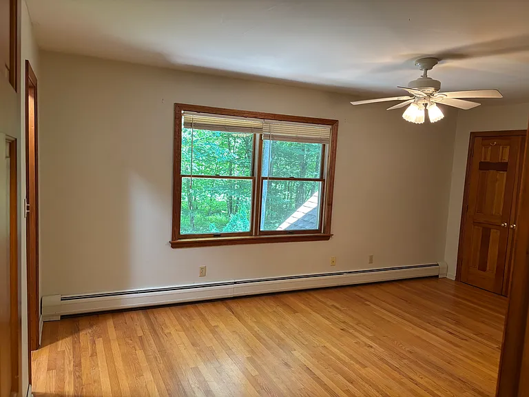 58 Rowley Rd — Photo 11