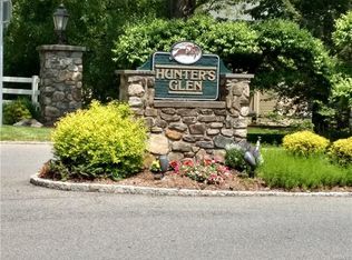 4504 Hickory Hollow Ln, Carmel, NY 10512