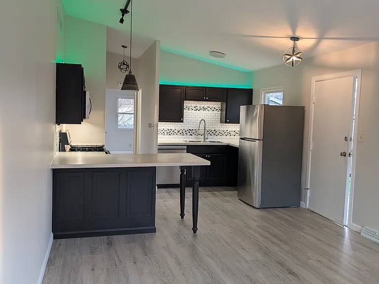 830 S Jenkins Blvd #B — Photo 1