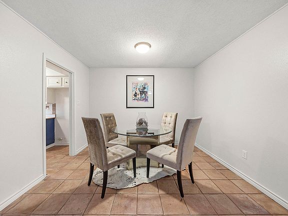 3rd image of 17116 Beaver Springs Dr