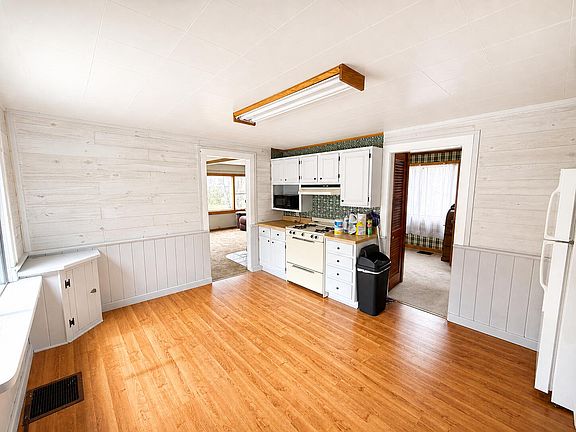 5th image of 187 Taunton Drive