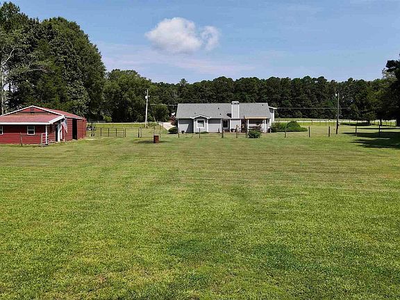 3rd image of 1717 Ike Stone Rd