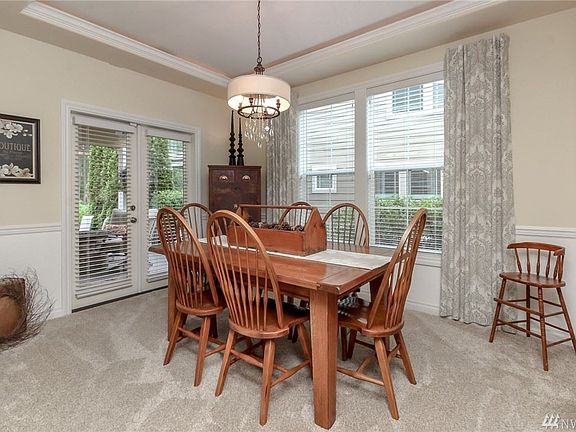 4th image of 3948 Cameron Dr NE