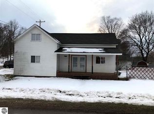 8114 Church St, Winn, MI 48896