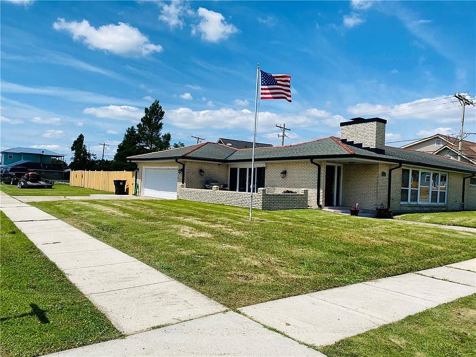 1st image of 424 Mink Dr