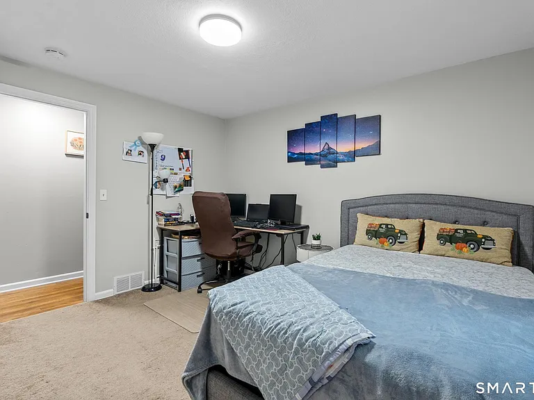 128 Forest Dr — Photo 13