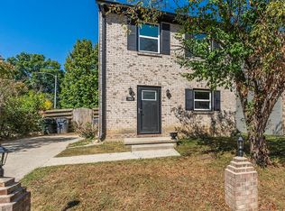 1465 Deer Lake Cir, Lexington, KY 40515