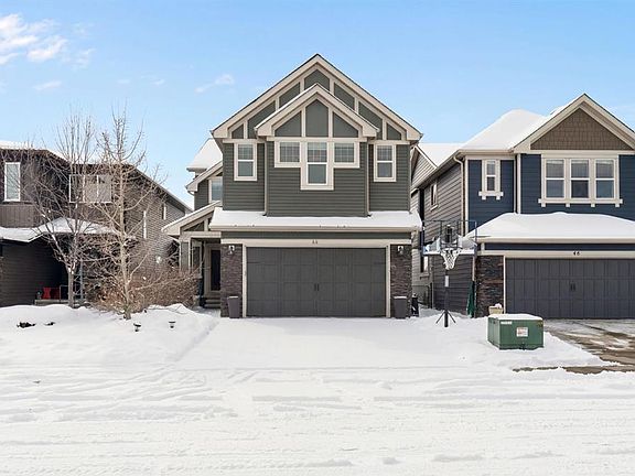 2nd image of 44 Cougar Ridge Line SW