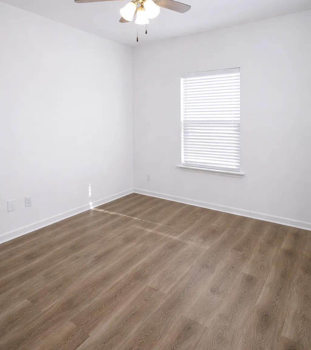 College Place Apartments — Photo 3