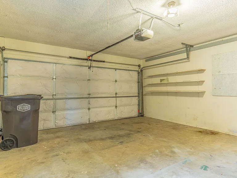 68 Sierra Dr — Photo 26