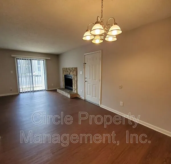 3930 Pulaski Pike NW #C-07 — Photo 4