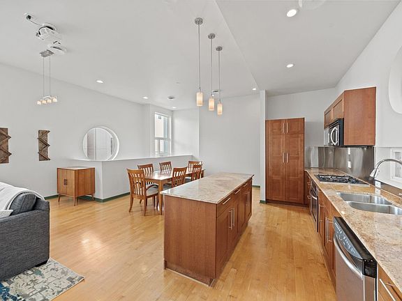 5th image of 5628 Kiam St Unit B