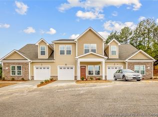 1002 Kensington Park Rd, Fayetteville, NC 28311