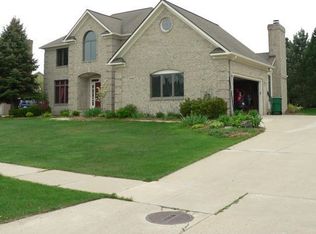 1648 Chicory Ridge Rd, Ann Arbor, MI 48103