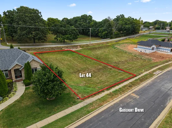 1563 W Gaslight Drive, Springfield, MO 65810