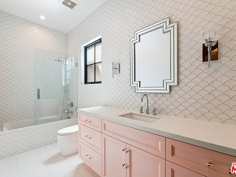 5911 Beckford Ave — Photo 16