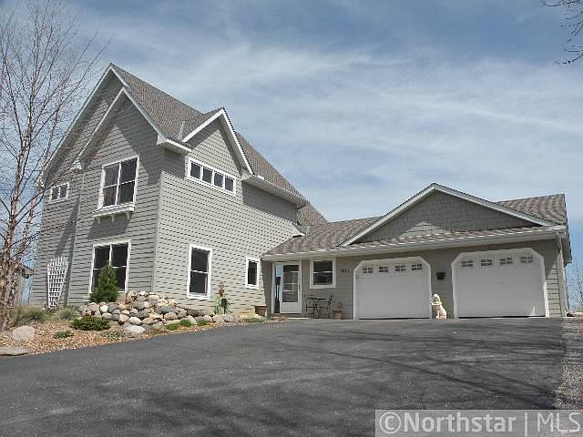 1st image of 4310 Woodhill Dr