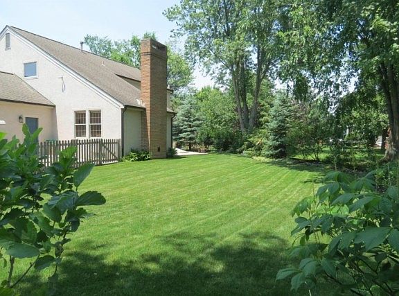 3rd image of 251 Oquinn Ct
