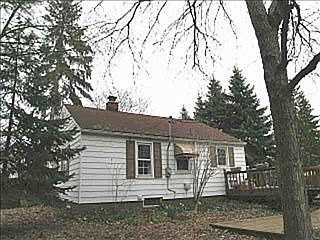 3rd image of 9335 Whitall Ln