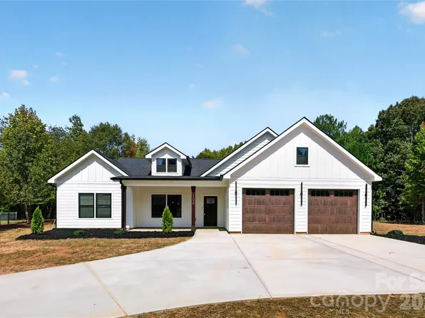 106 Blackley Cir, Shelby, NC 28152