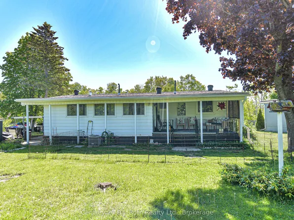 14 Muir Dr, Oro Medonte, ON L3V 0P9