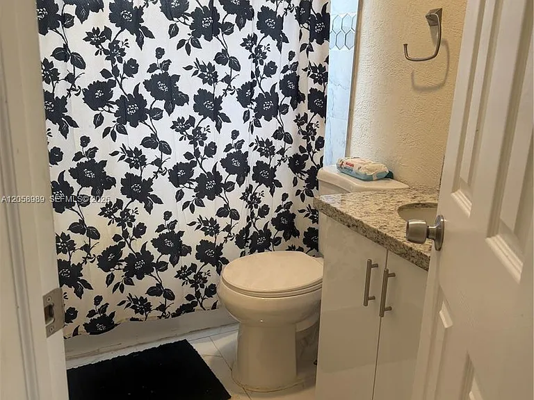 6308 Cleveland St — Photo 14