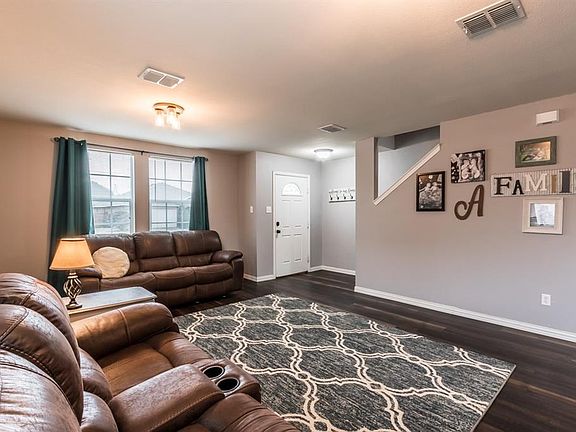 4th image of 4621 Pangolin Dr